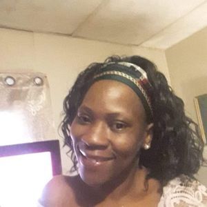 Meet your Posher, Angie